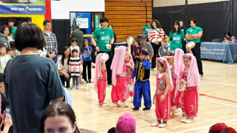 YMCAのチャイニーズダンスクラスの子どもたち